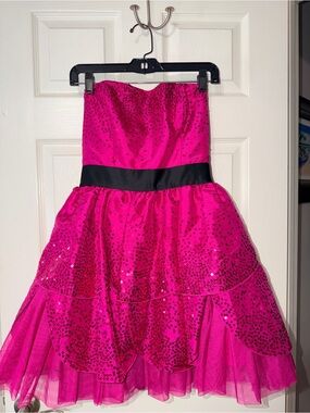 Strapless Fuchsia Sequin Party Dress with Black Waistband